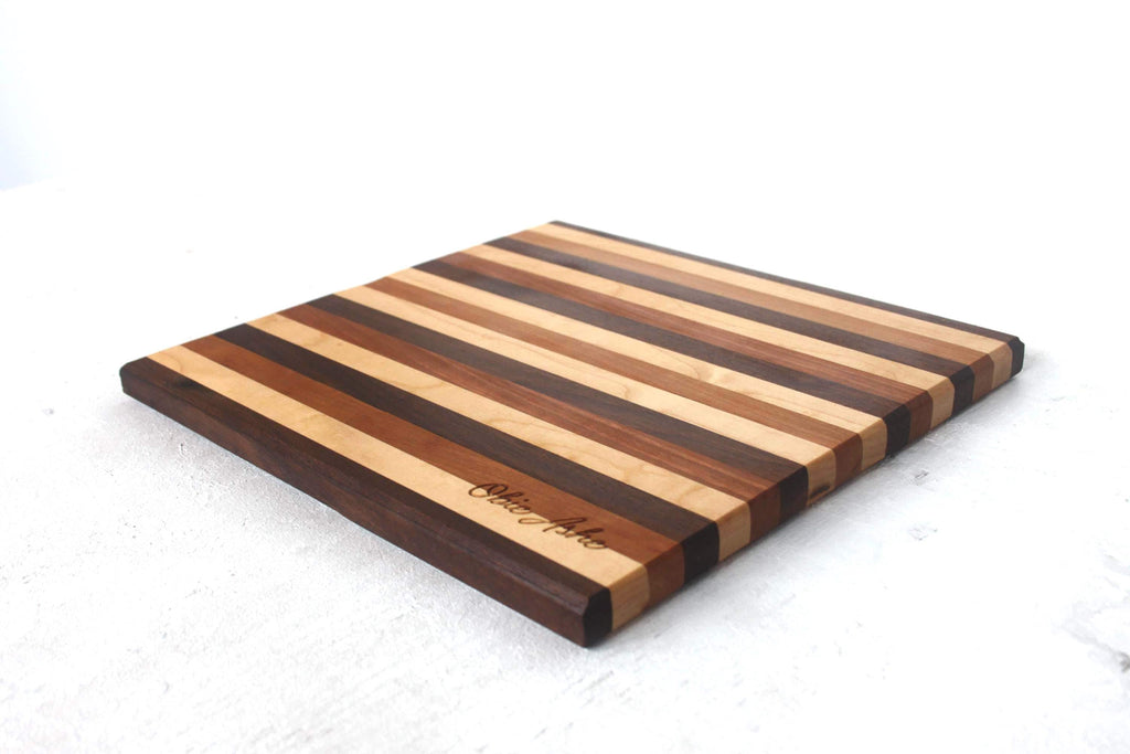 Simple Square Cheese Board – Handcrafted Cutting Board for Charcuterie and Serving